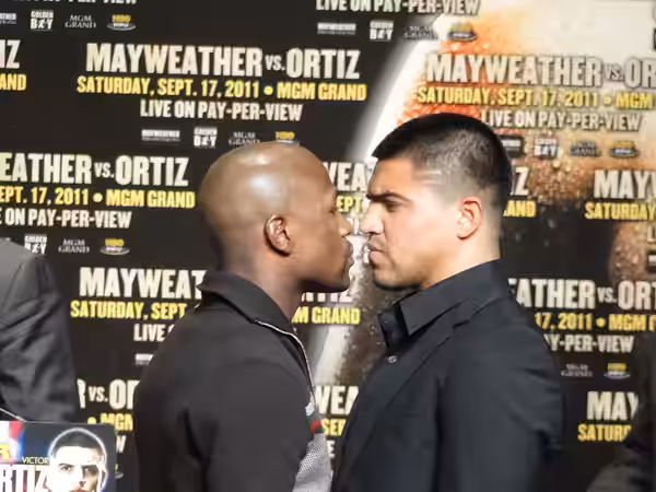 Victor Ortiz and Floyd Mayweather Jr. (2010)