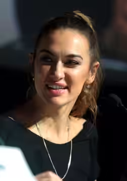Tasya Teles speaking at the 2018 WonderCon in Anaheim, California.