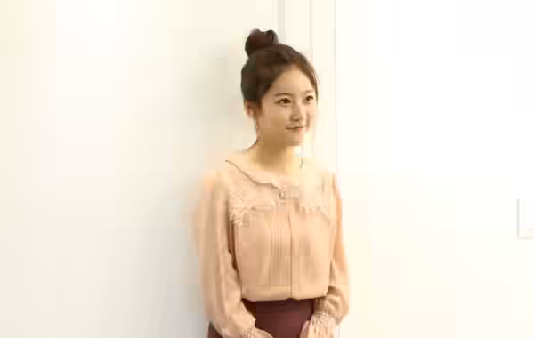 Kim Sae-ron in an interview with TV10 (2016)