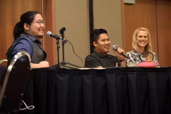 Dante Basco and Janet Varney speaking at the 2014 Comic Media Expo, for "The Legend of Korra" and "Avatar: The Last Airbender", at the Mesa Convention Center in