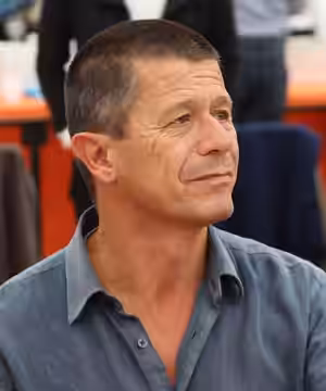 Emmanuel Carrère