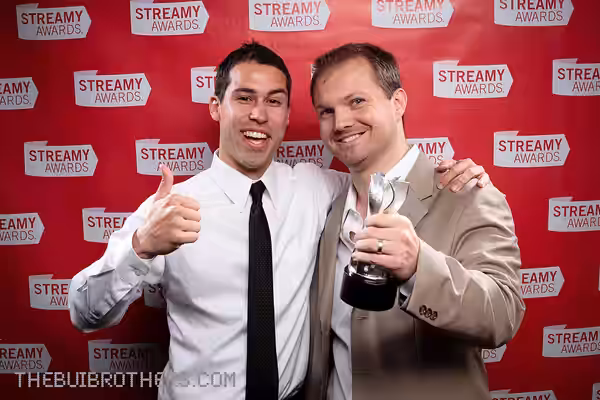 Thanks for viewing the official Streamy Awards photos! The exclusive photos of the winners and presenters are here. You don't want to miss those! We could not h (2010)
