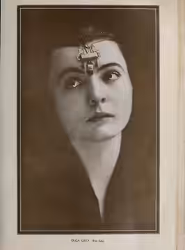 Portrait of Olga Grey (1916)