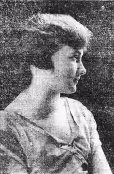 Portrait photograph of actress Olga Grey