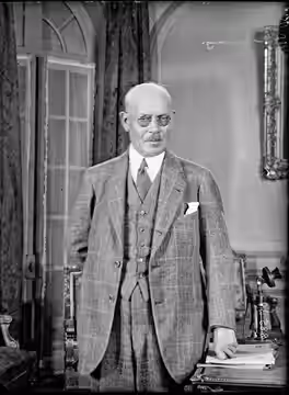Louis Feuillade (1873–1925), photographie Agence Rol. (1923)