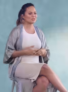 Chrissy Teigen in a campain for Pampers Pure in 2018