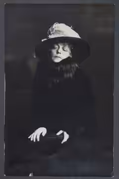 Depicted person: Hilda Borgström – Swedish actress (1871-1953) (1918)