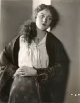 Maude George