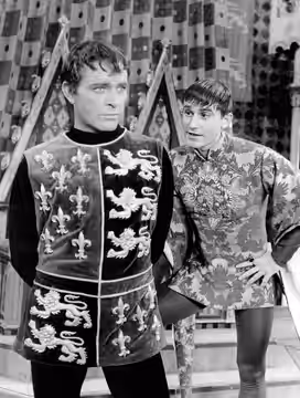 Photo of Richard Burton as King Arthur and Roddy McDowall as Mordred in the Broadway presentation of Camelot.