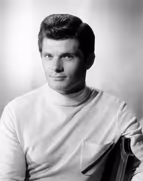 Publicity photo of Dewey Martin (1952)