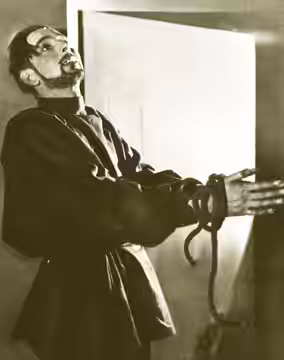 Depicted person: Arthur Hohl – American actor (1889–1964)