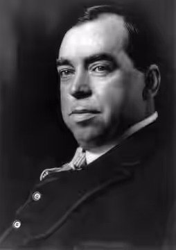 Irvin S. Cobb, bust portrait, facing left (1914)