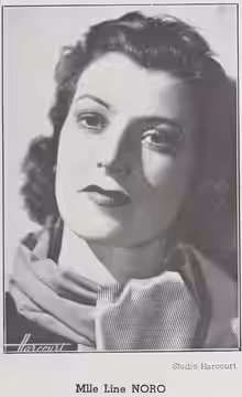 Contient : coupures de presse, programme Langue : français (1939)