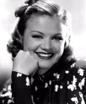 Publicity portrait of Simone Simon for film Love and Hisses (1937)