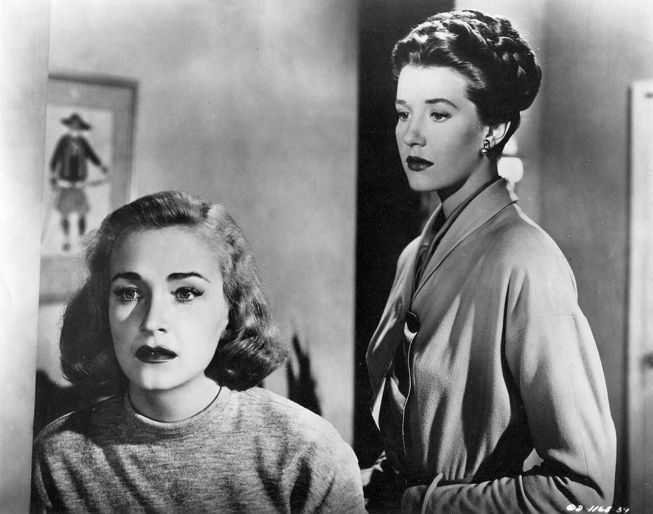 The Dark Past 1948 movie publicity still. Nina Foch and en:Lois Maxwell