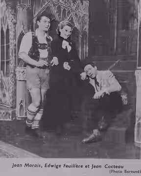 Jean Marais, Edwige Feuillère et Jean Cocteau en marge des répétitions de la pièce en 1946.