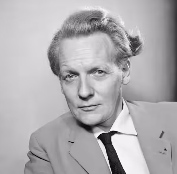 FOTOGRAFIPorträtt av författaren Per Anders Fogelström. 1960-1960FOTOGRAF: Elgstam. AftonbladetBILDNUMMER: AB 1084Stadsmuseet i Stockholm