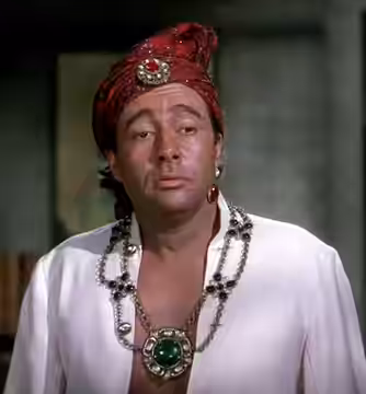 Murvyn Vye