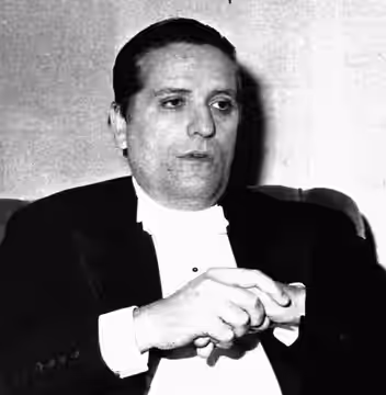 Italian composer, pianist, opera director Franco Mannino (1974)