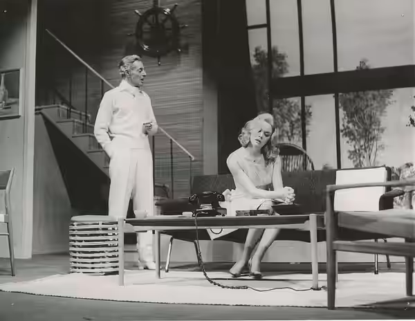 Rome. Teatro della Cometa. Tino Bianchi and Valeria Moriconi during the performance of the comedy Quando saremo giovani by Ferdinando Di Bagno, directed by Carl (1960)