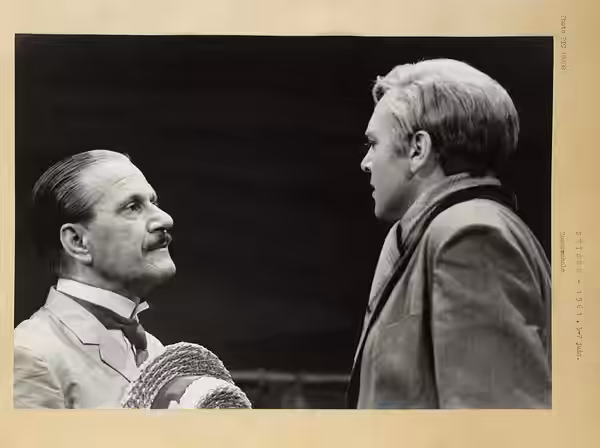 Appartient à l’ensemble documentaire : PhoSpec1 Langue : sans contenu linguistique Éditeur : Roger Pic (Paris) (1961)