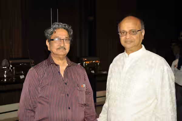 Hasan Kamaal &amp; Raju Naushad (2010)