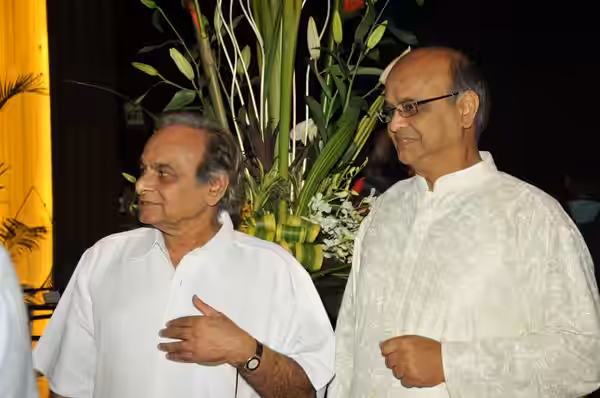 Anandji &amp; Raju Naushad (2010)
