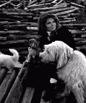 Italian actress Lea Massari (1970)