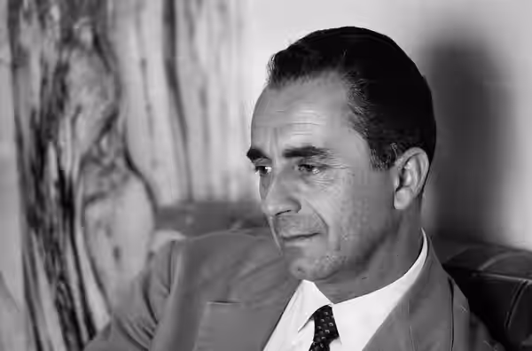 Regisseur Michelangelo Antonioni in Rom. (1961)