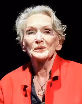 Siân Phillips