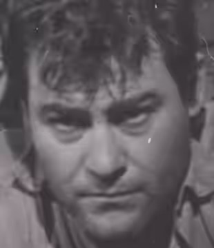 Leonardo Villar