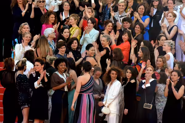 Manifestation pour l'égalité salariale et la parité dans le cinéma, organisée pendant le festival de Cannes (2018)