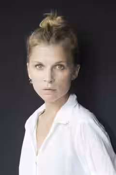 Clemence Poesy (2014)