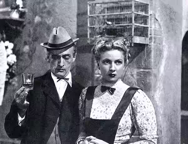 San Giovanni decollato film italiano, regia Amleto Palermi (1886-1941), prod Capitani, Roma, 1940.- foto di scena con Totò e Silvana Jachino. (2019)