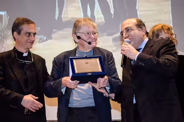 Premio alla carriera a Ermanno Olmi conferito dall'associazione "Amici di Piero Chiara" (2013)