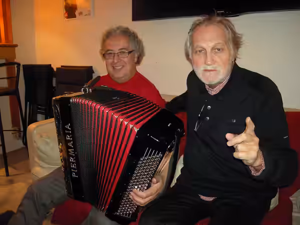 Jean Jacques debout &amp; Jacques Ferchit (2013)
