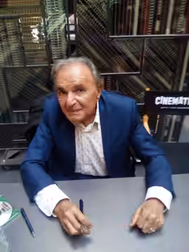 Actor Jean-Pierre Kalfon at a signing of his autobiography at the Cinémathèque française. (2019)