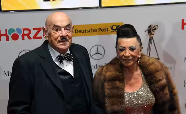 Artur Brauner und Maria Brauner bei der Goldenen Kamera 2012