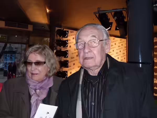Zdjęcie zrobione podczas międzynarodowego festiwalu kina niezależnego Off Plus Camera 2011 w Krakowie.