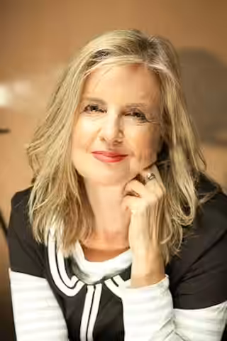 Gillian Armstrong