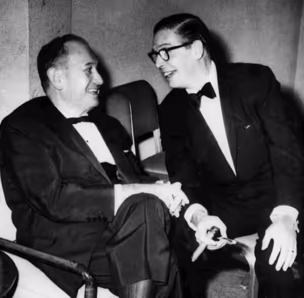 The last photo of Harry Parke (Harry Einstein) (Parkyakarkus) taken at a Los Angeles Friars' Club dinner in 1958. He is shown conversing with Milton Berle. Shor