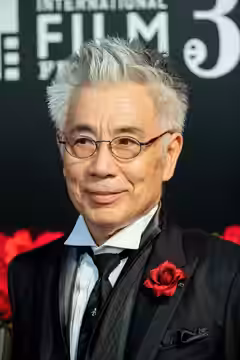 Issey Ogata