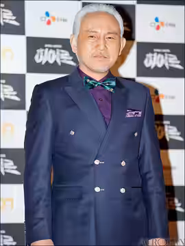 OCN 드라마 히어로 제작 발표회에 참석한 손병호 (2012)