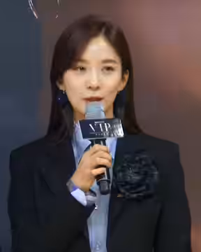 Lee Chung-ah at VIP press conference in October 25, 2019