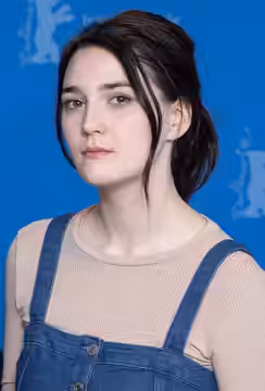 Actress Sidney Flanigan. (2020)