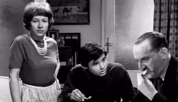 Irena Kwiatkowska, Krzysztof Janczar i Kazimierz Rudzki w „Wojnie domowej“ (1965).