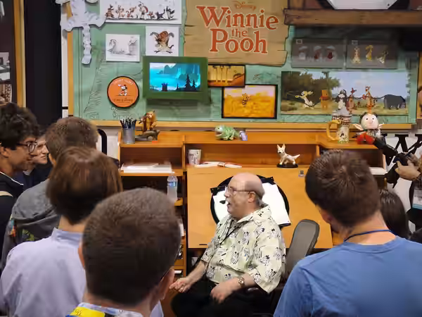D23 Expo 2011 - chatting with the artist Eric Goldberg at the Disney Animation booth