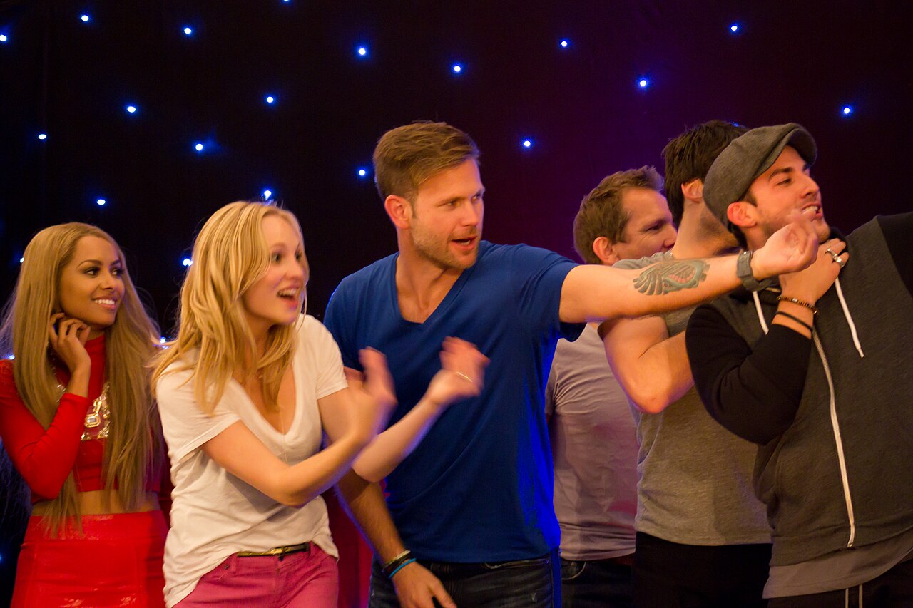 Calling Jenna to come out on stage and wave! (2013)