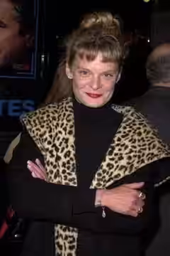 Martha Plimpton
