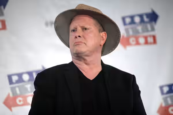Darrell Hammond speaking at the 2016 Politicon at the Pasadena Convention Center in Pasadena, California. Please attribute to Gage Skidmore if used elsewhere.